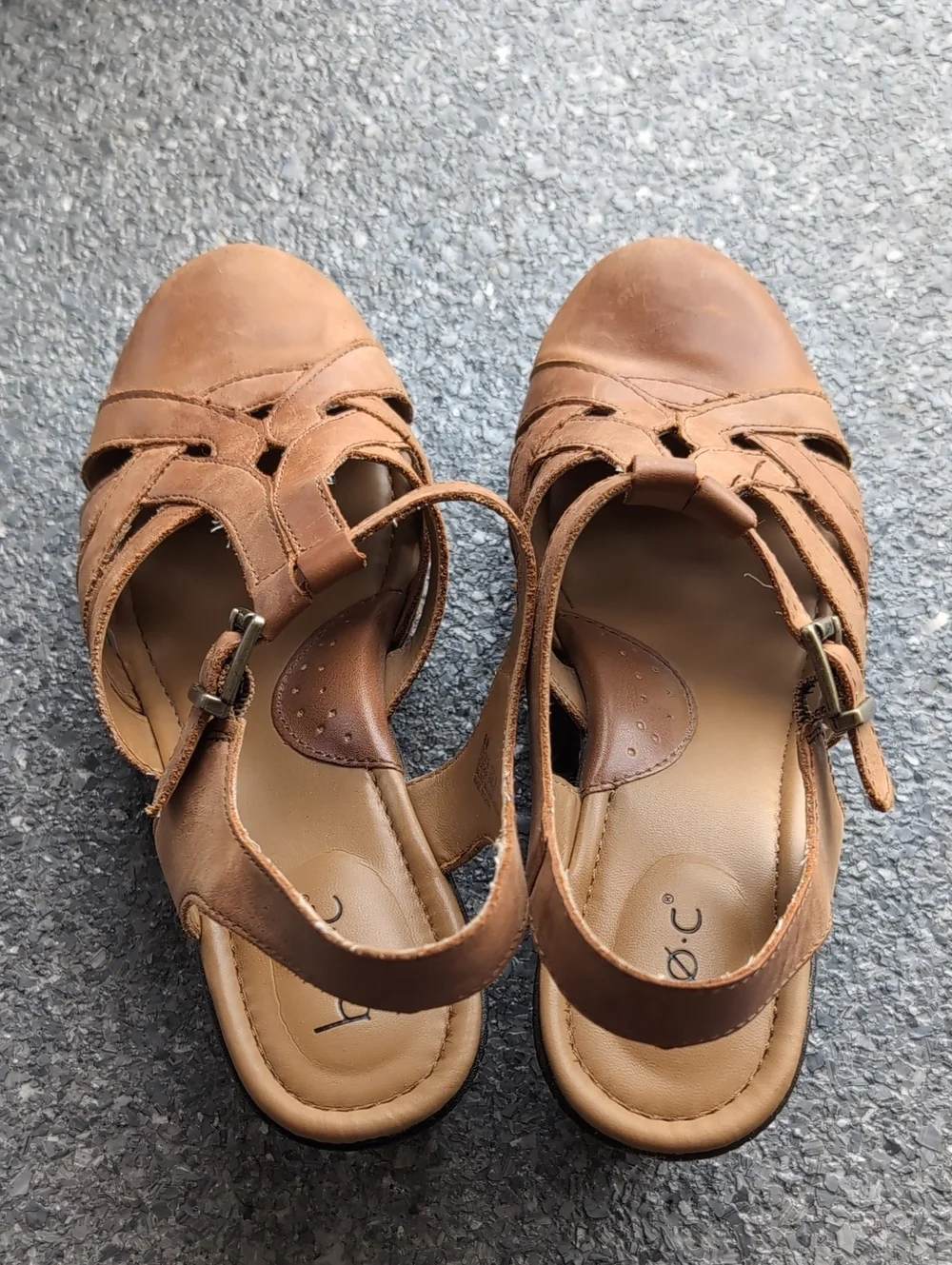 b.o.c. Tan Lizzie Wedges - Picture 4 of 6